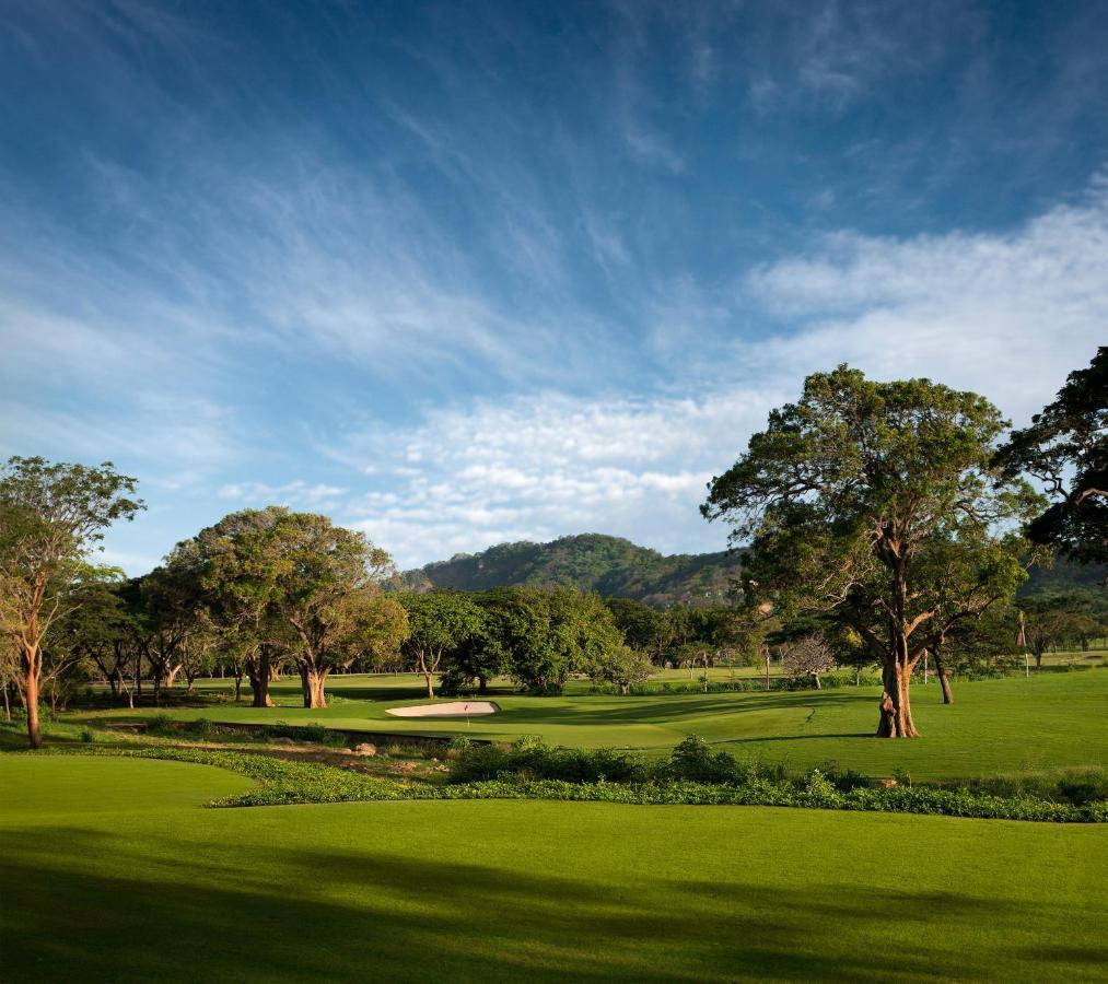 Mukul Resort Tola Luaran gambar